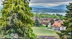 HDR Cheyres bei Regen