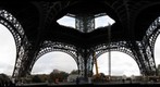 Eiffel Tower Gigapan Base View