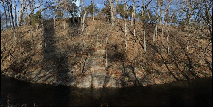 120301-715x360