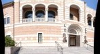 Rice University: McNair Hall (Famous Faces In Stone I)