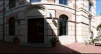Rice University: Denise in Jamail Courtyard