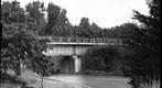 R.R. Bridge Black &amp; White Convertion Test