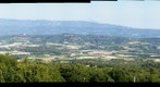Plaine vue depuis Murs avec le Luberon 