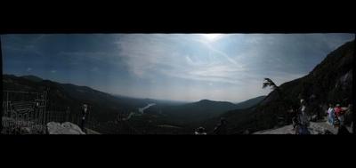 32768-400x189