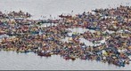 Paddle at the point to break a world record