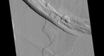 Mars HiRISE ESP_019681_1975_RED - Right Eye View of Stereo Pair