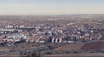 Alcala de Henares, al fondo Guadalajara