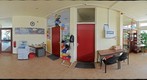 Hal bij voordeur - Basisschool Heilig Hart Bosschenhoofd - Loop eens door de school (van toen) 2011 - (2e opname, scherper)