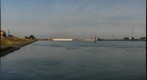 Maeslandkering during test closure