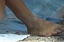It's a feet?