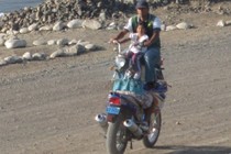 281359-210x140