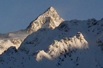 3935-210x140