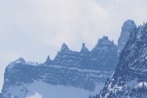 324900-210x140