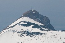 66194-210x140