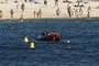zodiak en la playa