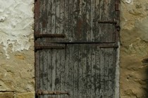 76581-210x140