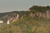 143228-210x140
