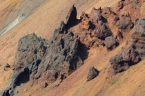 175681-210x140