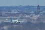 Aircraft On Final / Smithsonian Castle