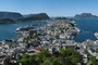 Earth Platinum view