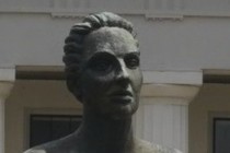 217244-210x140